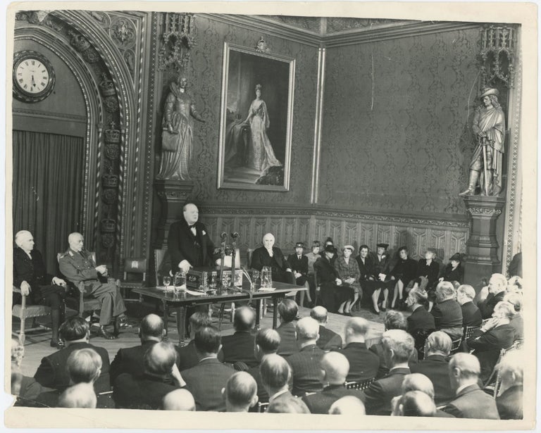 "FIELD MARSHAL SMUTS ADDRESSES MEMBERS OF BOTH HOUSES" - An Original Second World War Press...