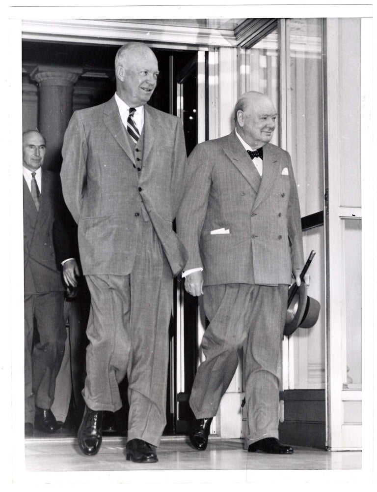 CHURCHILL ENDS STAY AT WHITE HOUSE - An original press photograph of Prime Minister Sir Winston...